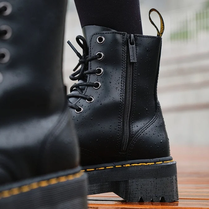 Ботинки женские Dr. Martens Jadon Platform